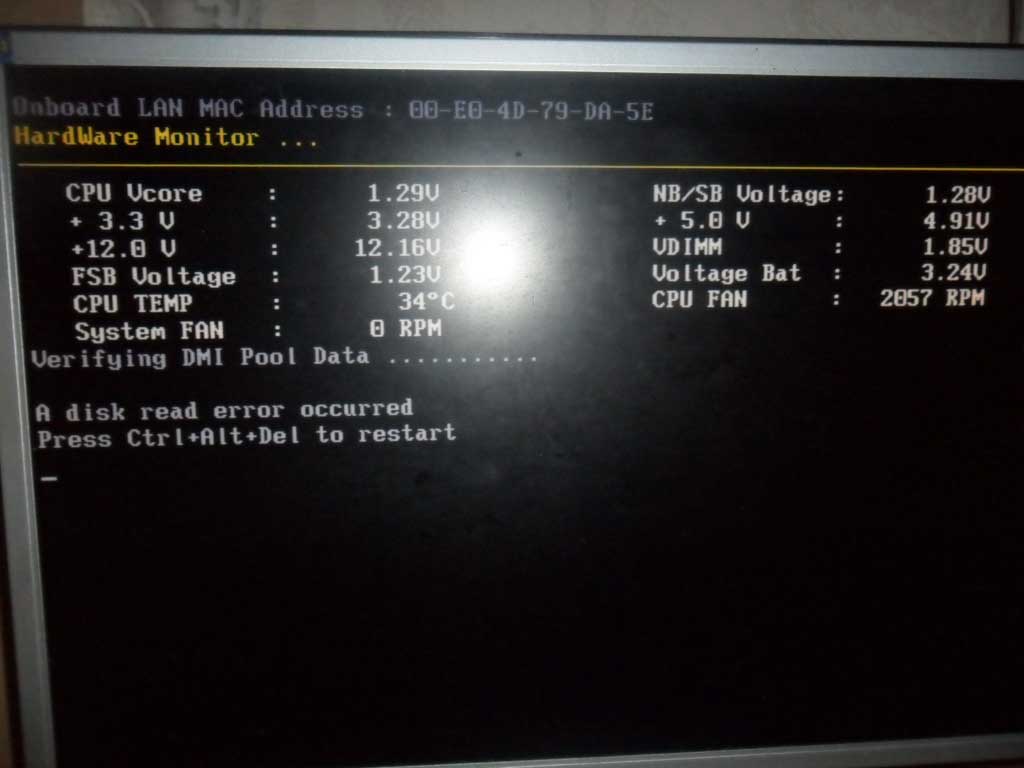 Ошибка устройства ввода вывода жесткого диска. Ошибка ввода вывода на устройстве. Verifying DMI Pool. Verifying DMI Pool a Disk read Error. Unboard 2.